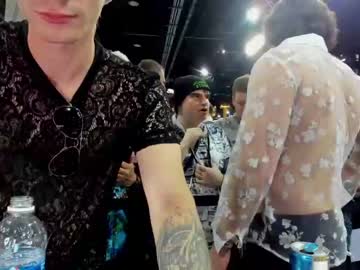 webcam man thejohnnystone live cam image #5676087
