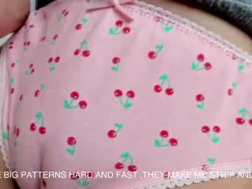 webcam girl you_are_my_sunshine live cam image #3853797