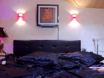 webcam girl immature_babyy live cam image #37539