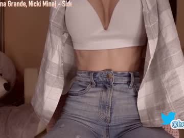 webcam girl hollyextra live cam image #1216554