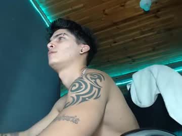 webcam man charlie_hotx live cam image #2619885