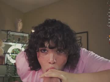 webcam girl chery_lady22 live cam image #11047796