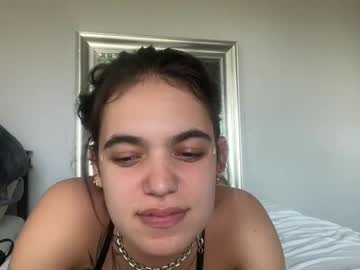 webcam girl baddymandy live cam image #12459539