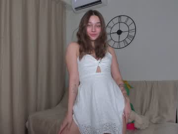 webcam girl eleonora_linn live cam image #4289377