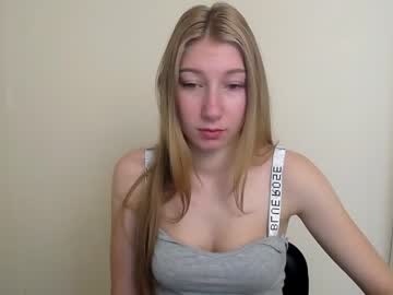 webcam girl barby_girl_ live cam image #1664229