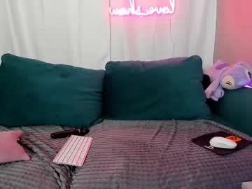 webcam girl l0ve_sh0w live cam image #6904024
