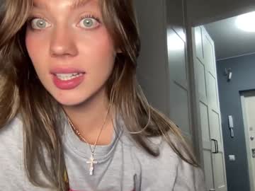 webcam girl angel_from_sky live cam image #10203257