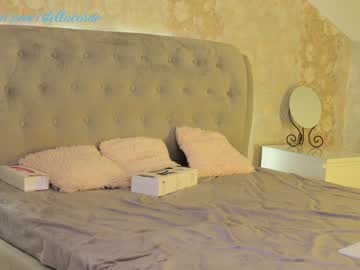 webcam girl stella_and_stephan live cam image #1287803