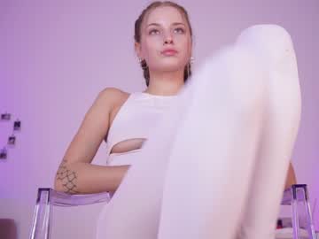 webcam girl mango_shake live cam image #2206074