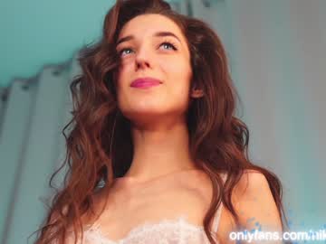 webcam girl angels_kiss live cam image #1840820