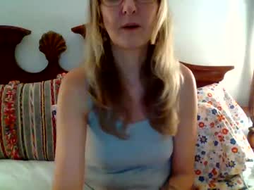 webcam girl daydreamymilf live cam image #3548781