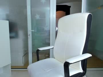 webcam girl ingridblondy94 live cam image #7512649