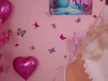 webcam girl jollly_belle live cam image #12403413
