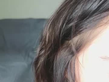 webcam girl mia__lunaa live cam image #10059508