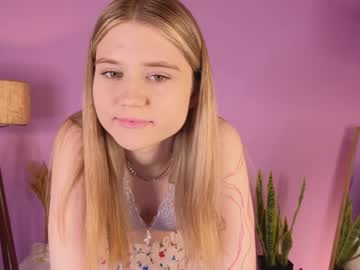 webcam girl alisia_spinnet live cam image #7877353