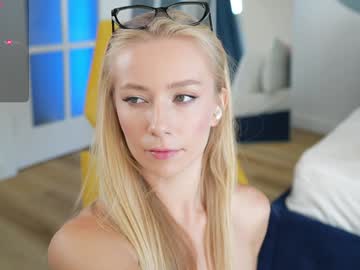 webcam girl vika54784 live cam image #10623878