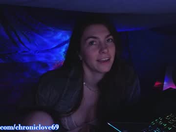 webcam girl chroniclove live cam image #5570983