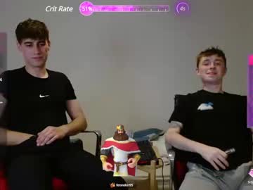 webcam man kyle_and_kam live cam image #9523463