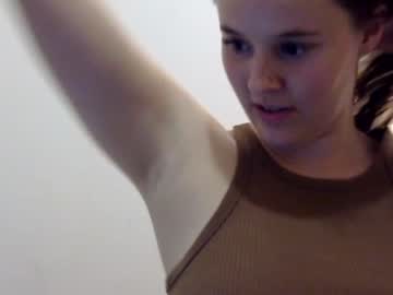 webcam girl primrose_xoxo live cam image #2410000
