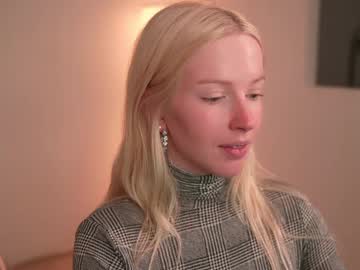 webcam girl my_stella live cam image #11327658