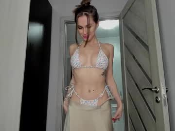 webcam girl tootightwithbra live cam image #10729748