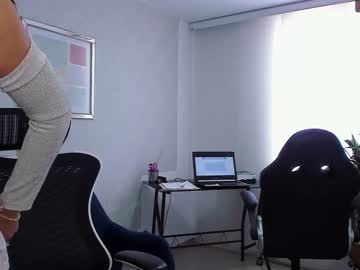 webcam couple emillybrowm live cam image #4499917