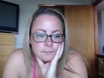 webcam girl ffl1233 live cam image #3543703
