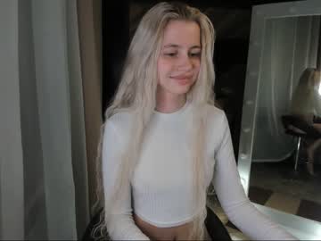 webcam girl hi_popsy live cam image #5157269