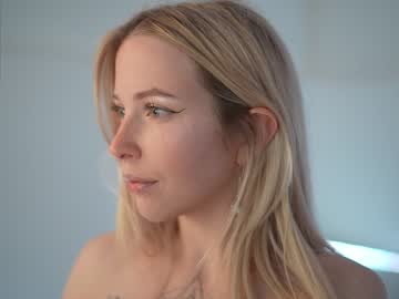 webcam girl my_stella live cam image #7327978