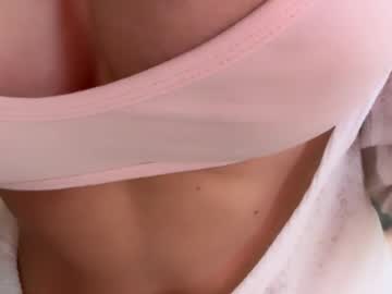 webcam girl meowalice1 live cam image #12404692