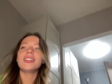 webcam girl angel_from_sky live cam image #8164374