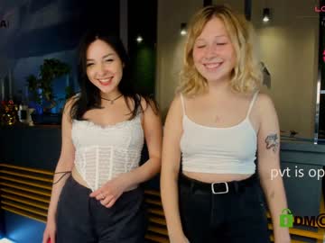 webcam girl chloe_catherine_mykers live cam image #7366999