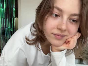 webcam girl holydori live cam image #12133489