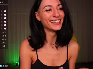 webcam girl dora_sexplorer live cam image #8348499