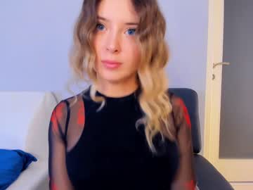 webcam girl kittycaitlin live cam image #6616551