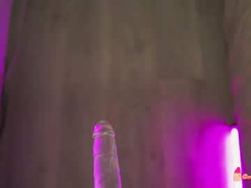 webcam girl _taylor_swift live cam image #8418471