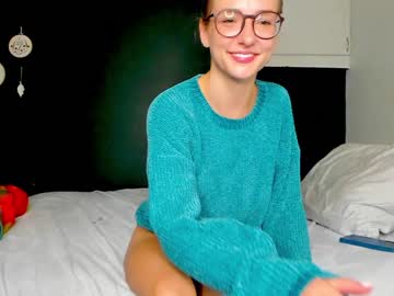 webcam girl innocentprovenguilty live cam image #3749461