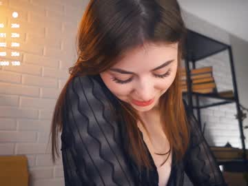 webcam girl rowenahallman live cam image #11457422