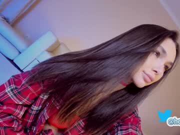 webcam girl hollyextra live cam image #4212413