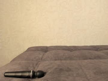 webcam girl conniesperry live cam image #8228565