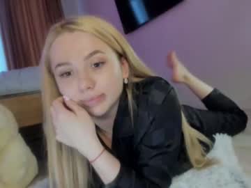 webcam girl meryfoxxx live cam image #5137658