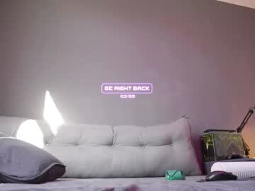 webcam tranny mystic_bunny live cam image #9736325