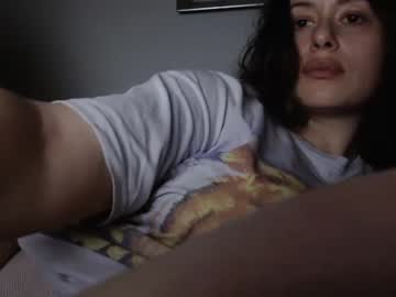 webcam girl gmonline111 live cam image #2024037