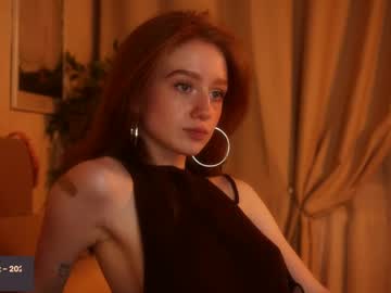 webcam girl lizzy_blaze live cam image #12664424