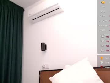 webcam girl persian_baddie live cam image #4757853