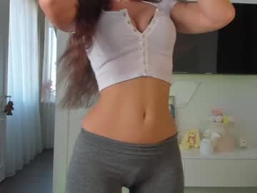 webcam girl sweety_rinushka_ live cam image #48903