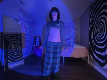 webcam girl hexivu live cam image #12737135