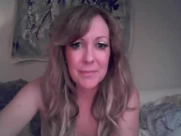 webcam girl ladyrwby live cam image #2343305