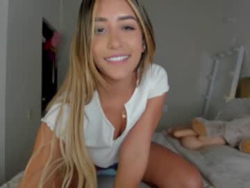 webcam girl amelie_bunny_real live cam image #492818