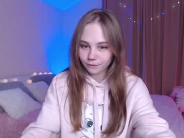 webcam girl little__princesss1 live cam image #910803